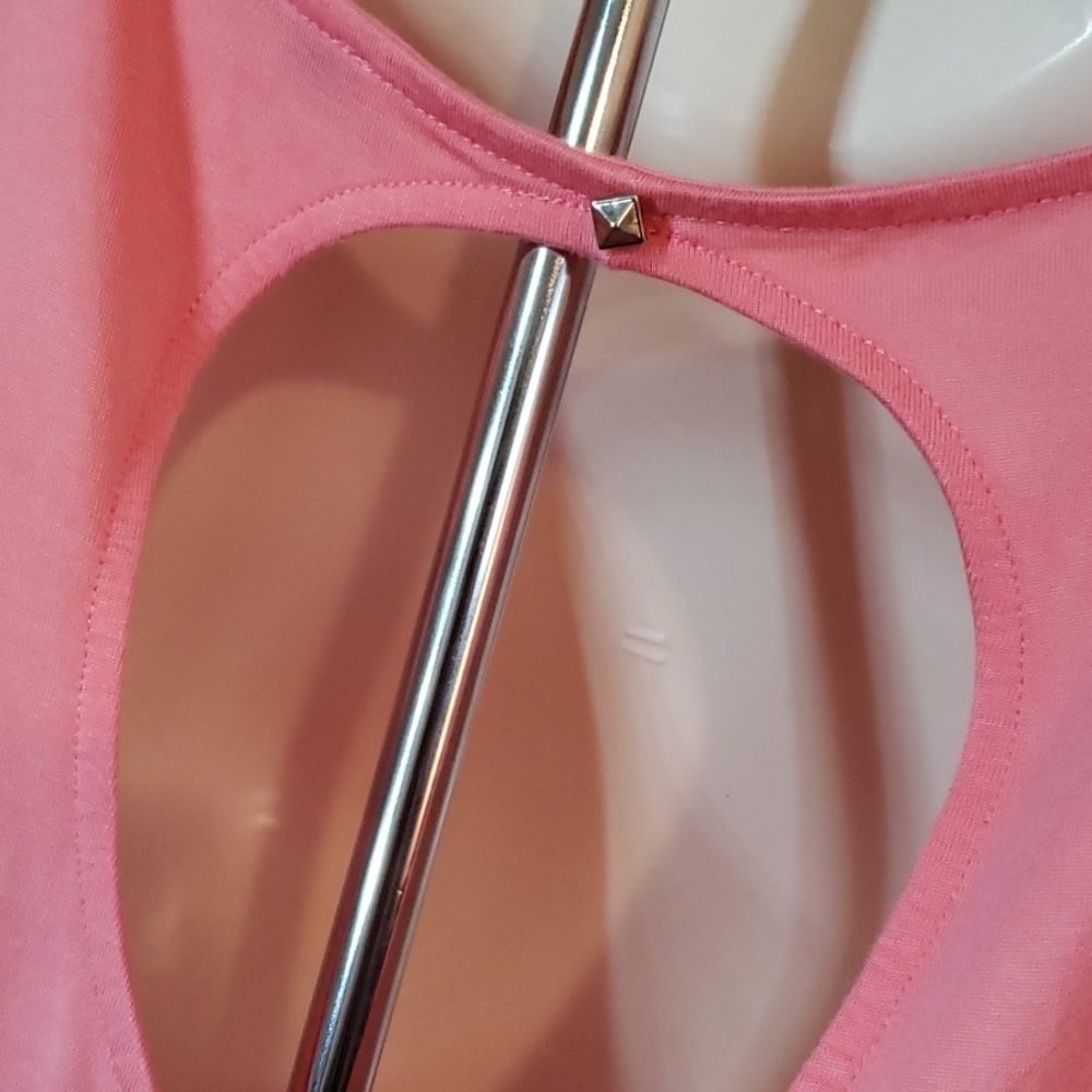 Express Top - Picture 3 of 5